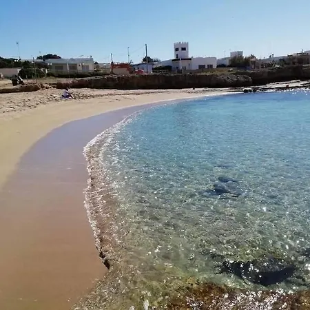Nyaraló Tra Ulivi E Mare