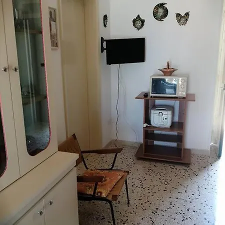 Tra Ulivi E Mare بيت للعطل *