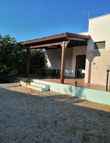 Tra Ulivi E Mare * Torre Suda
